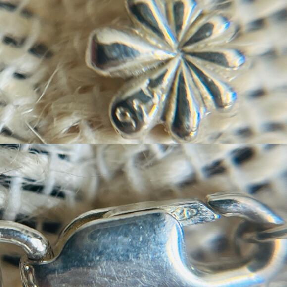 The Kiss Silver Pendant With Small Diamond Chip, silver chain "With you everyday - Picture 8 of 11